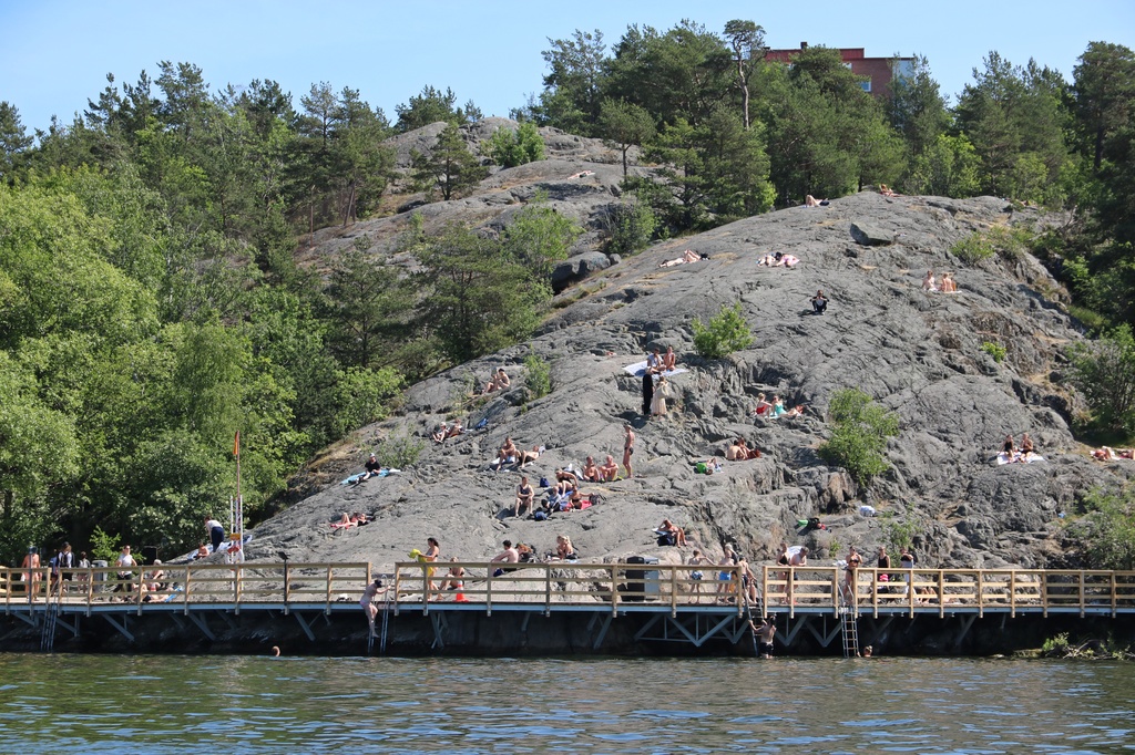 Stege vid Örnsbergs klippbad
